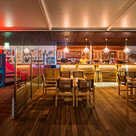 アンド スパ ホテル ラゴマンドラ