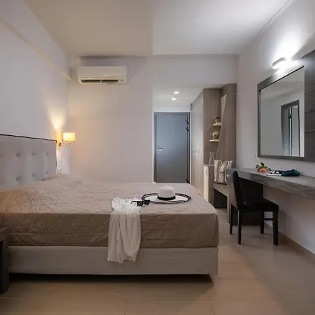 And Hotel 4*