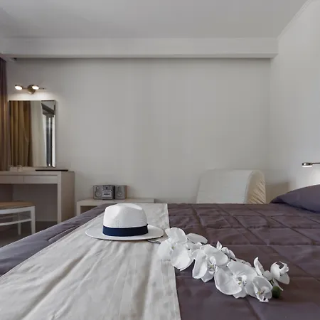 And Hotel