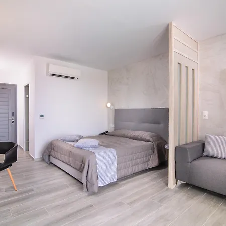 And Hotel 4*