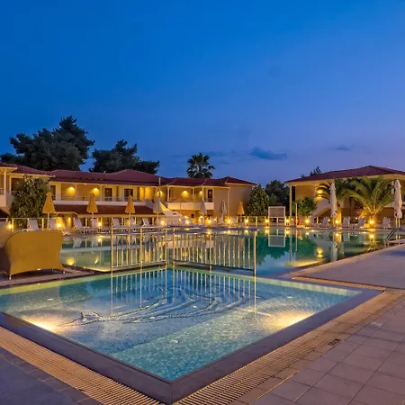 Hotel And Lagomandra