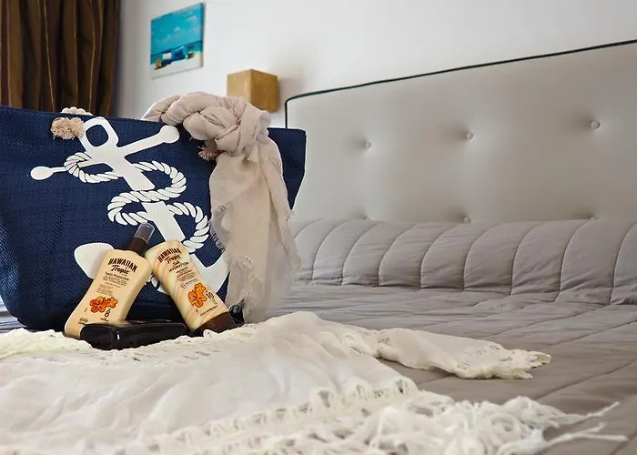 And Hotel Lagomandra