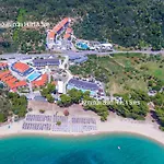 And Hotel Lagomandra