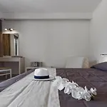 And Hotel