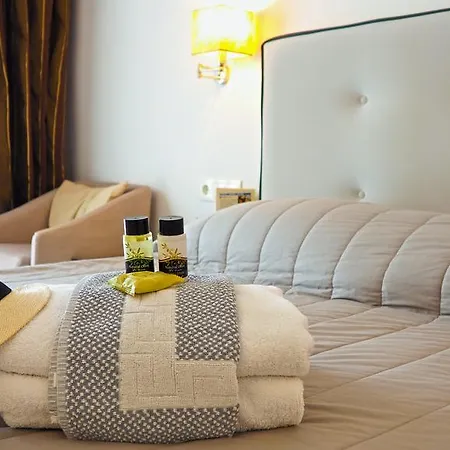 Hotel And 4*