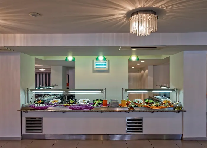 And Hotel Lagomandra